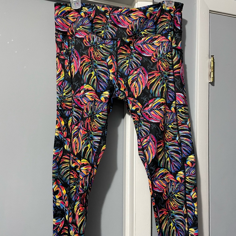 CVG XXL Capri Tropic Like It’s Hot gently used